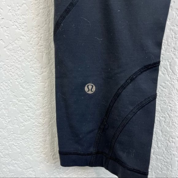 Lululemon Fresh in Mesh Cropped Leggings - Picture 2 of 8